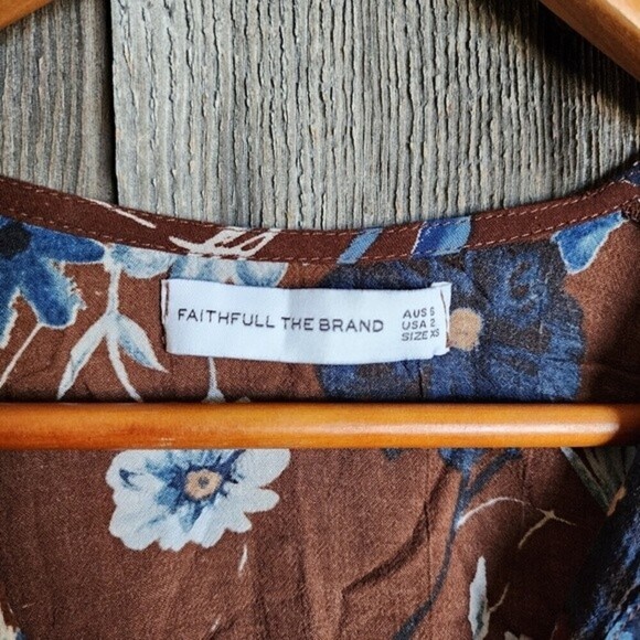 Faithfull the Brand Melia Babydoll Top Size XS Relaxed Fit Brown Blue Floral - Picture 5 of 6